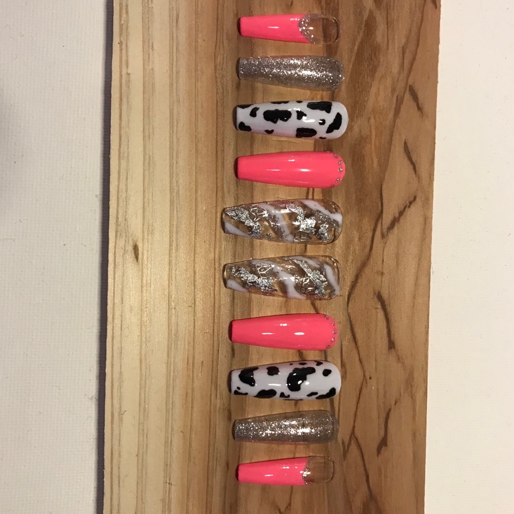 Ballerina shaped Custom Press on nails